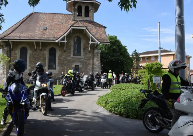 Bénédiction des motards à Chavannes (photo: Gérard Jaton)