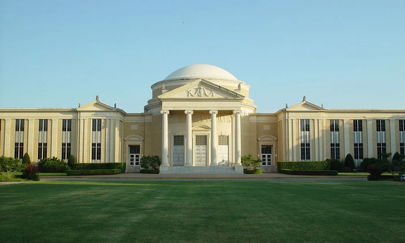 ©Michael-David Bradford, Public domain, via Wikimedia Commons